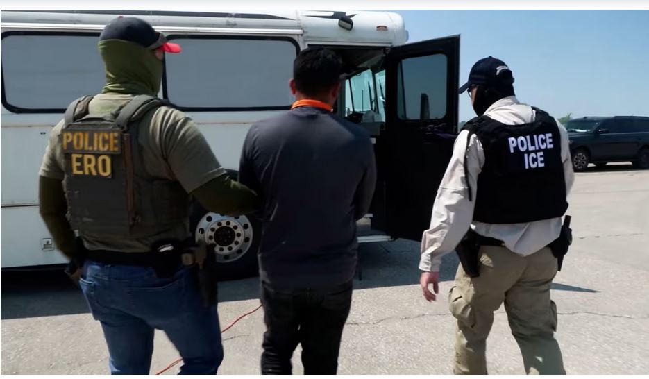 Polls show falling US support for Trump's deportations