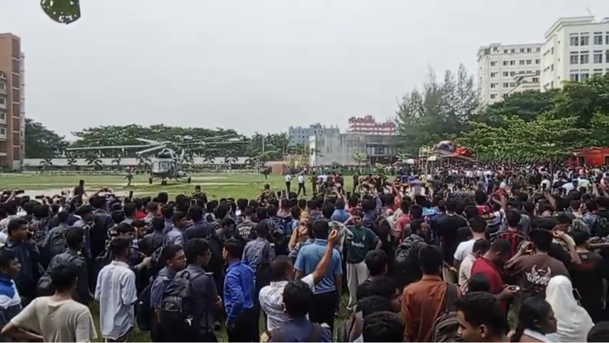 19 killed, over 50 injured in an aircraft crash in Uttara
