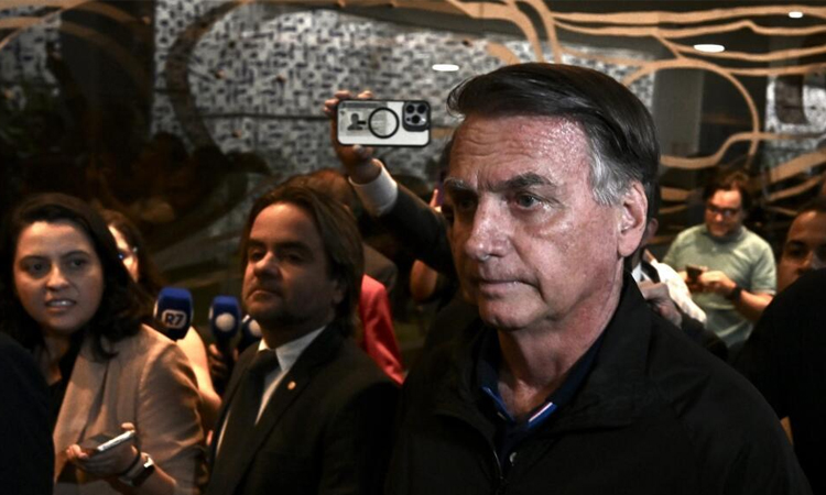 Brazilian judge threatens Bolsonaro over speech shared on social media