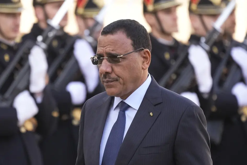 HRW urges Niger junta release detained ex-president