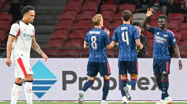 Arsenal off to winning pre-season start in Singapore