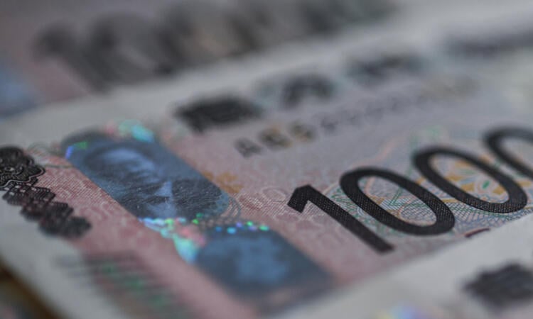Markets extend gains on US trade deal hopes