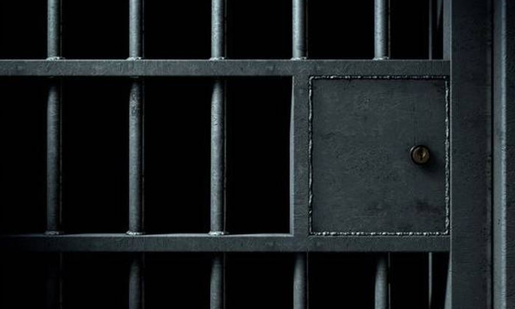 4 ex-officials sentenced to one-month jail in contempt of court case  
