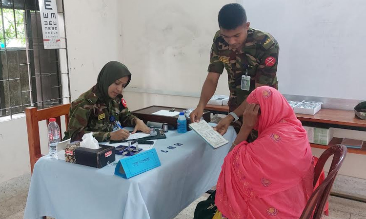 Army provides free treatment to 1,000 patients in Sherpur