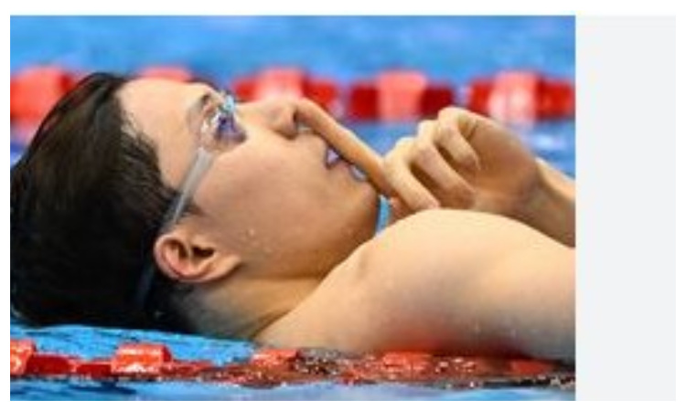 China's Qin Haiyang wins 100m breaststroke world gold