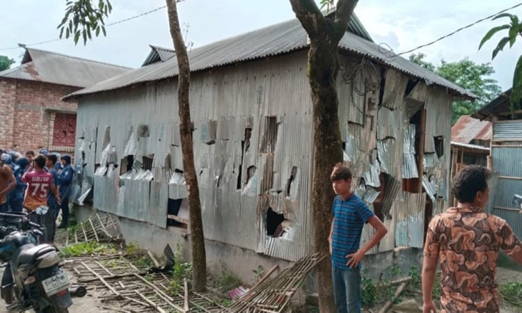 Works of repairing houses of affected Hindu families will begin today: Rangpur DC