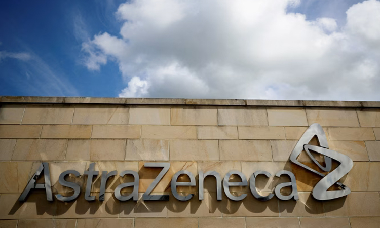 AstraZeneca quarterly net profit jumps on record US growth
