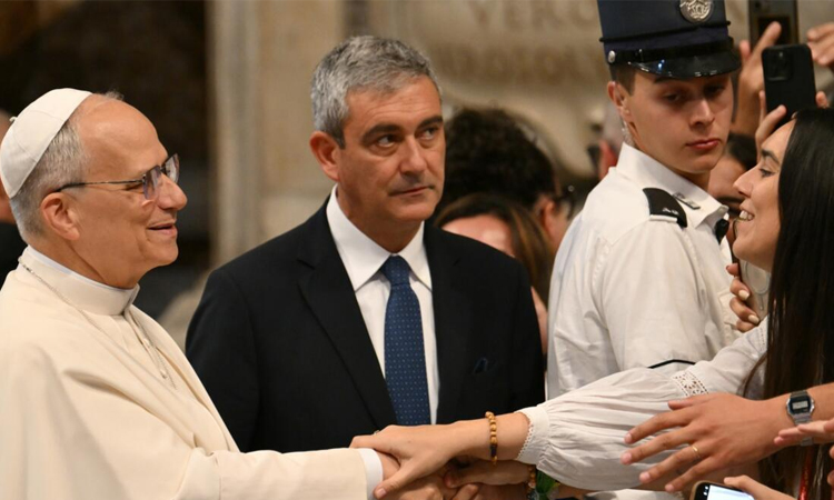 Tens of thousands of Catholics head to Vatican's Jubilee of Youth
