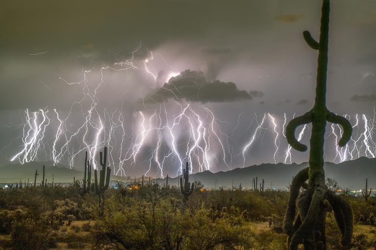 Lightning megaflash of 829 kilometres sets new world record