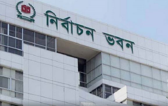 EC transfers 52 more officers