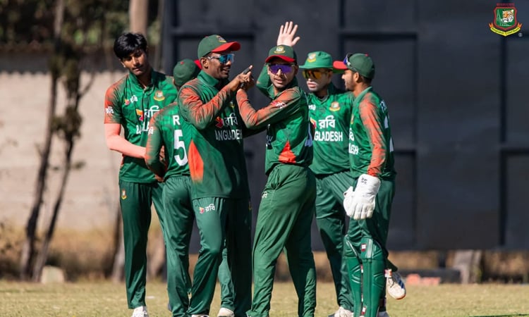 Bangladesh U19 taste first defeat in tri-series tournament