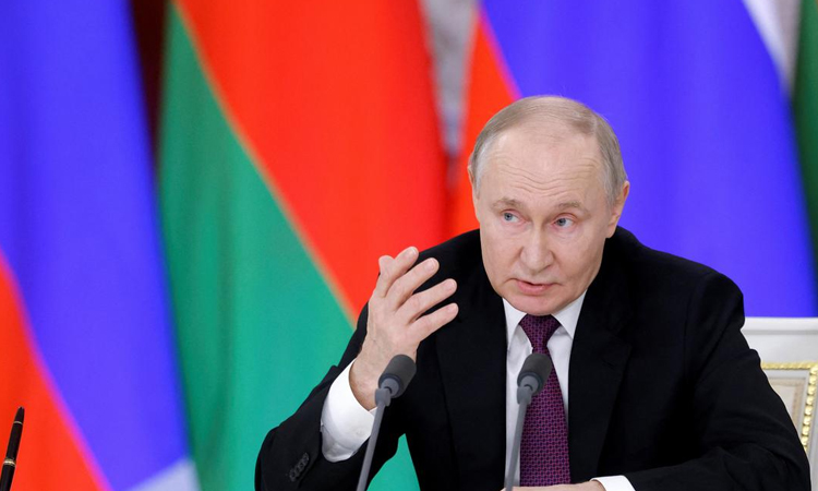 Putin says Russia wants lasting peace in Ukraine