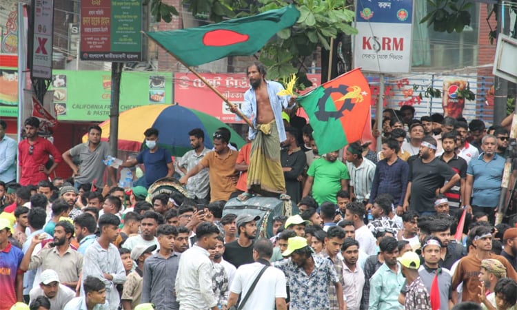 Huge turnout at Chhatra Dal rally at Shahbagh marking July Uprising anniversary