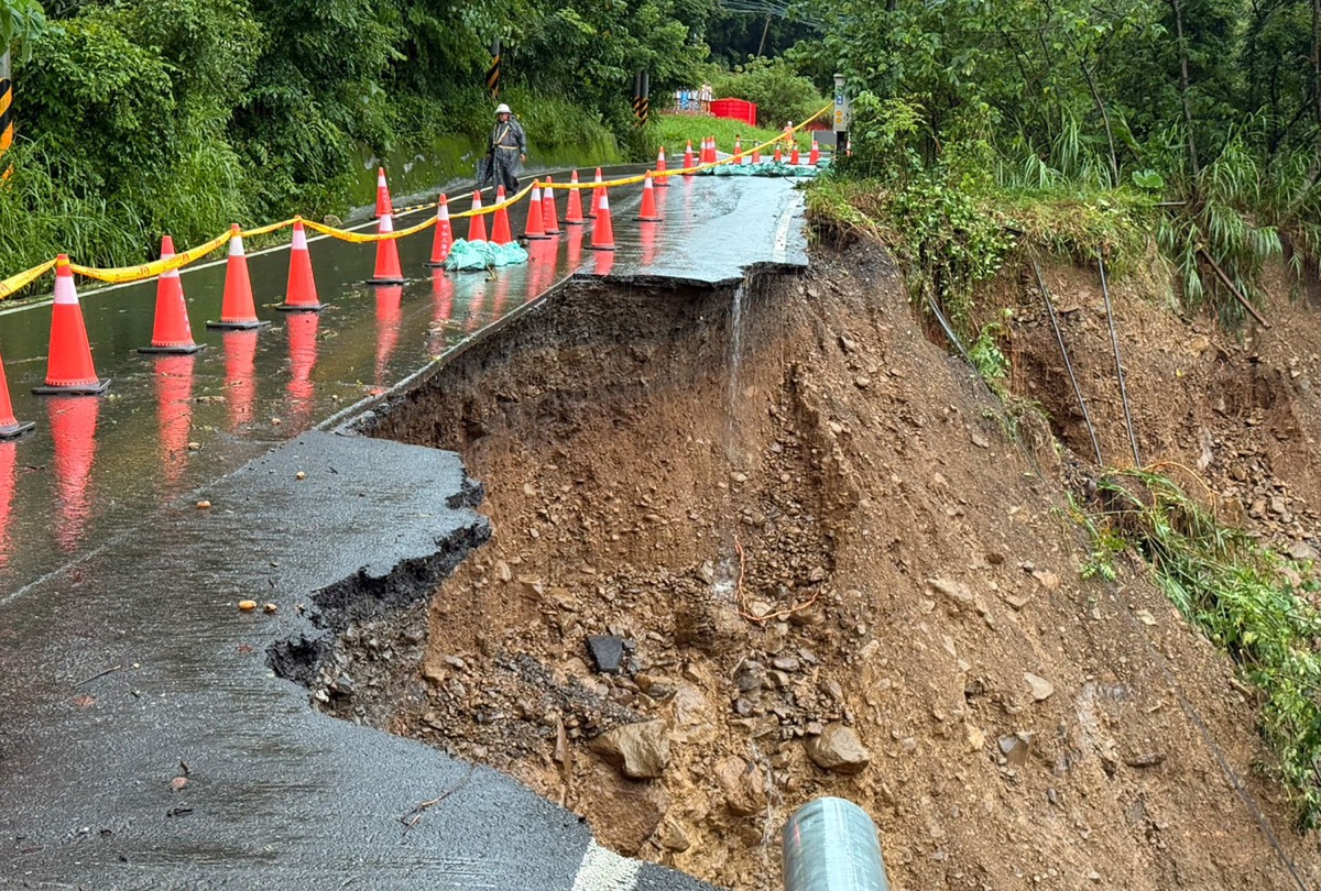 Torrential rain in Taiwan kills five over past week