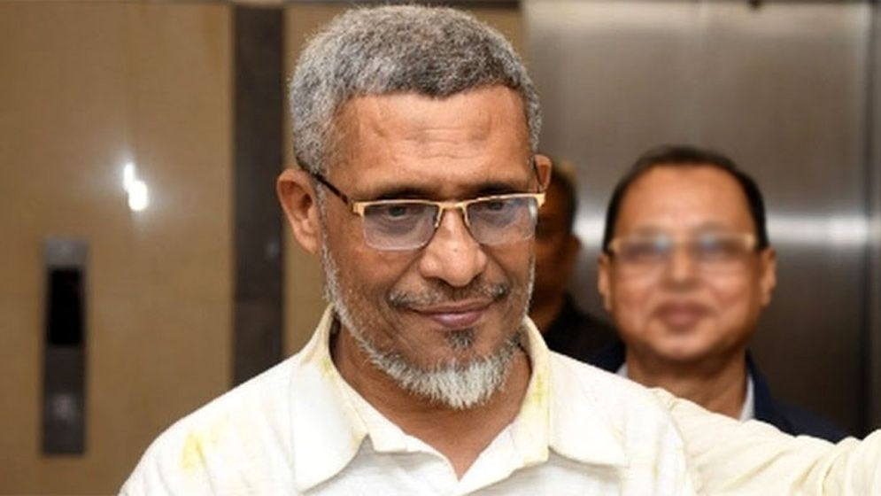 Lutfuzzaman Babar visits ailing BNP leader Rakibul Islam Bakul