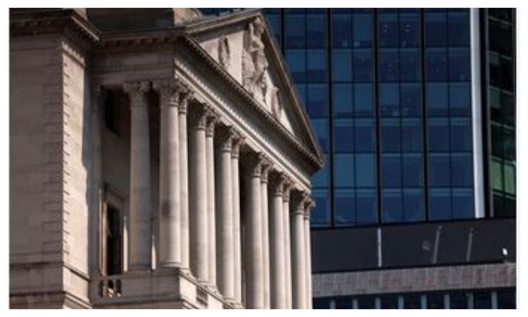 Bank of England cuts rate after UK economy weakens