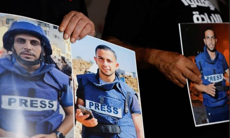 Al Jazeera clarifies Israeli strike killed 4 staff, 2 freelancers
