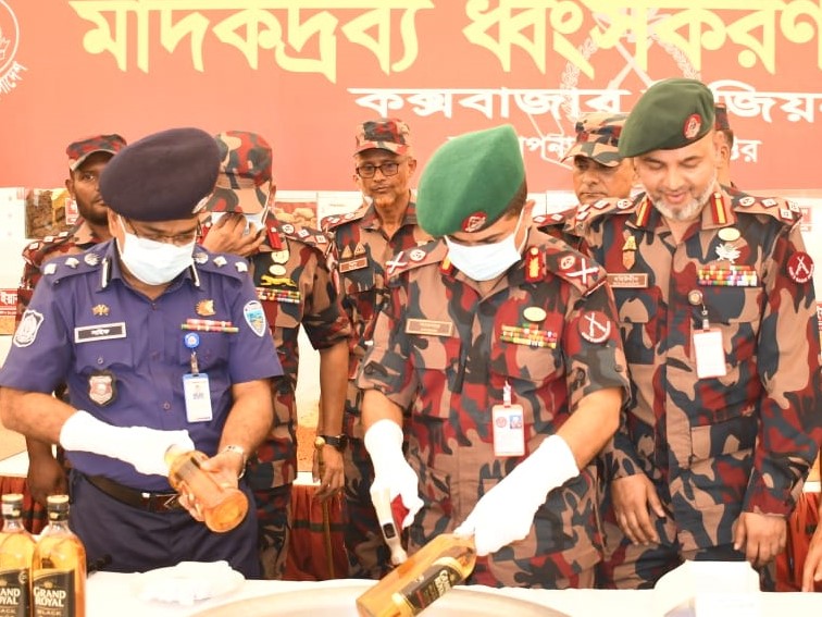BGB destroys drugs worth Tk 1,322 crore in Cox's Bazar