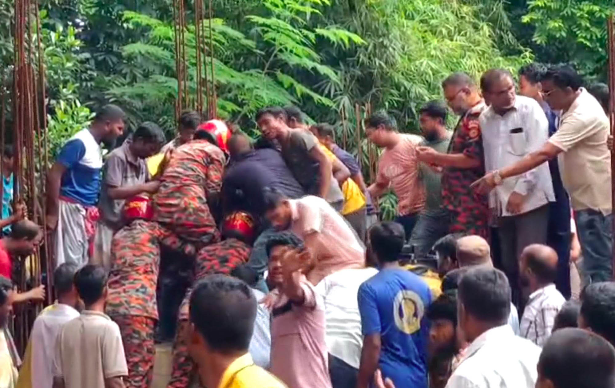 Two workers die after inhaling toxic gas in Pabna