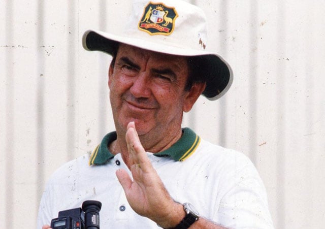 Former Australian cricket captain and coach Bob Simpson dies