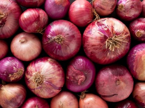 Onion price in Ctg wholesale market starts declining
