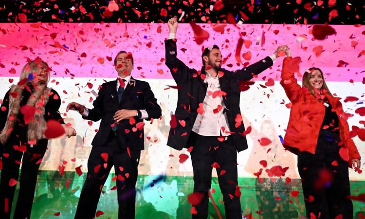 Two right-wing candidates headed to Bolivia presidential run-off: projection