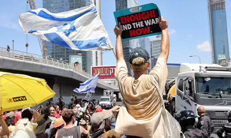 Israelis rally nationwide calling for end to Gaza war, hostage deal