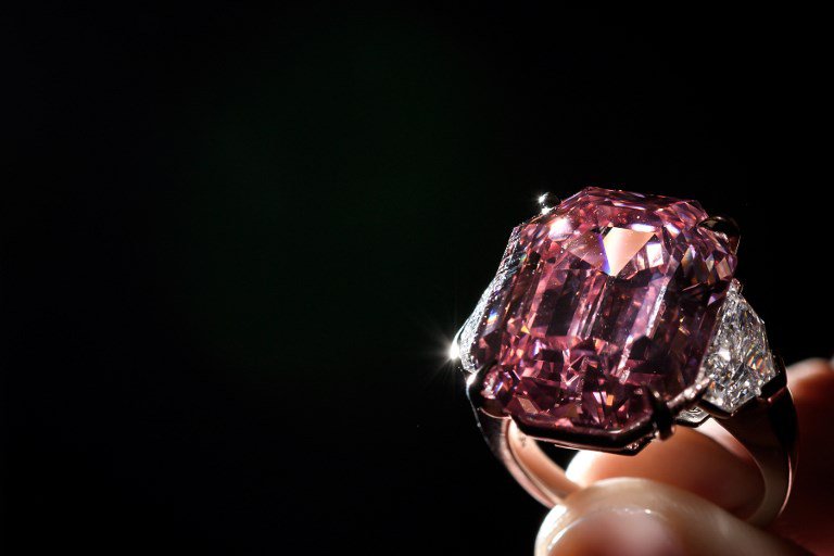 Dubai police retrieve stolen diamond worth $25 million