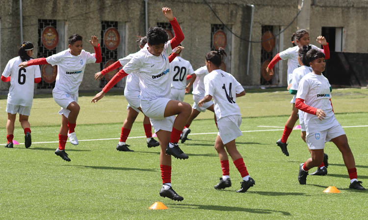 U-17 women’s football team continue training for SAFF 