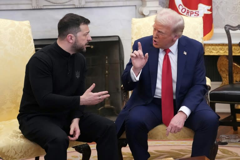 Stocks mixed ahead of Trump-Zelensky talks