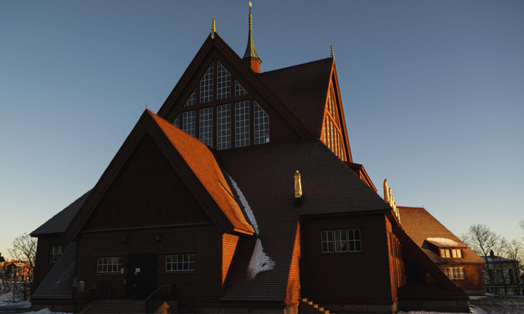 Historic Swedish church to relocate on trailers in logistical feat