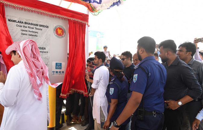 ‘Mawlana Bhashani Bridge’ in Gaibandha opens to traffic