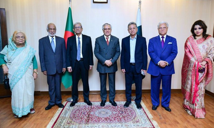 BNP delegation meets Pakistan's Foreign Minister in city