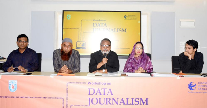 Integrity, courage are essential in journalism: KU VC