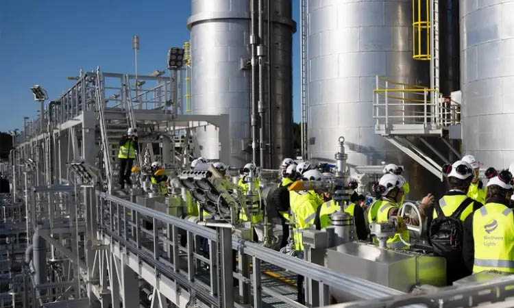 World's first commercial CO2 'graveyard' opens in Norway