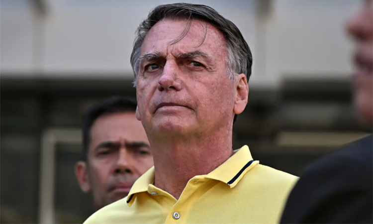 Brazilian prosecutors say Bolsonaro is a flight risk