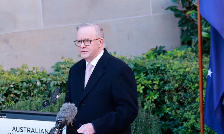 Australia expels Iran ambassador over antisemitic attacks