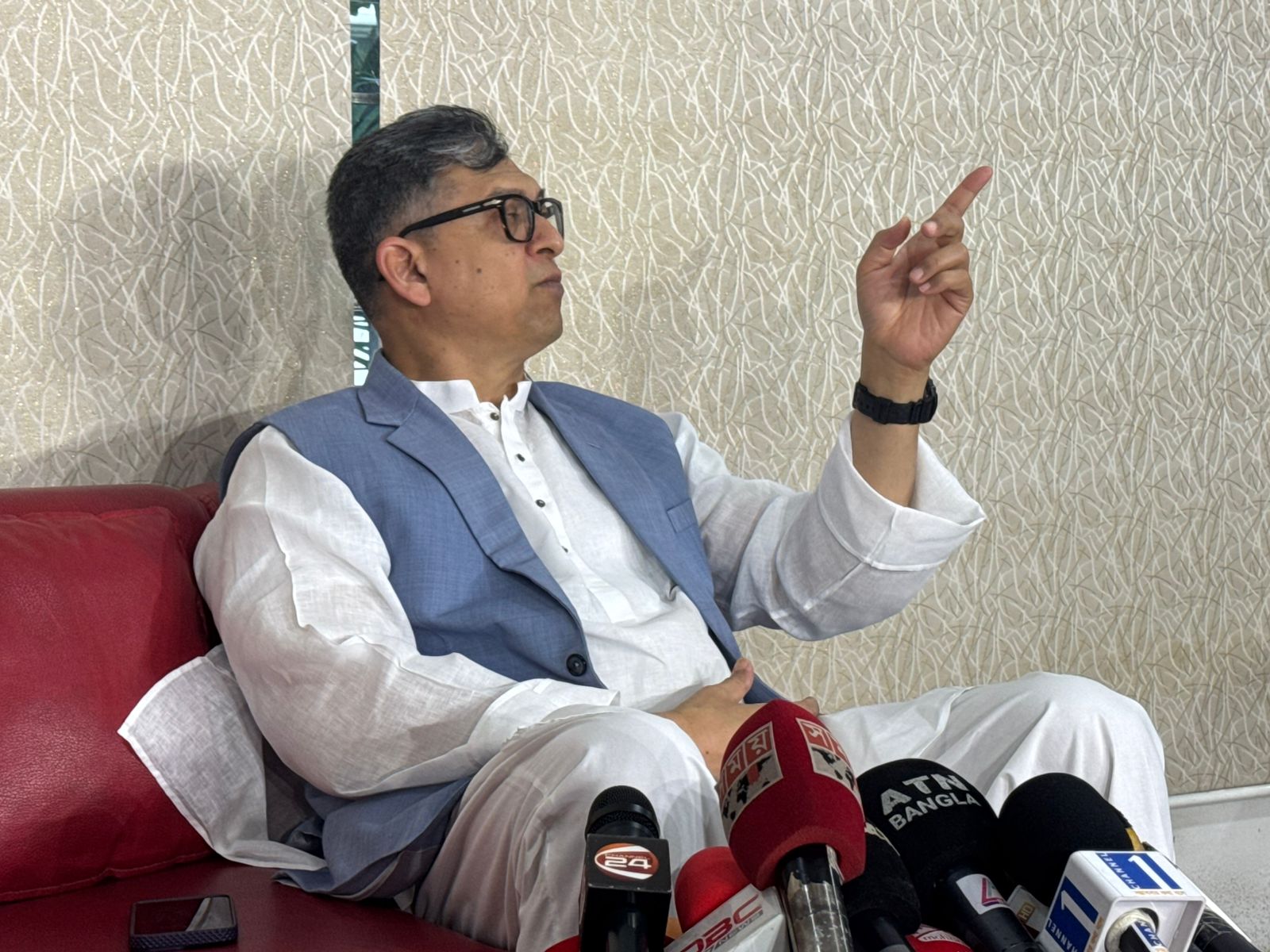 Those opposing polls will be minus from political field: Salahuddin