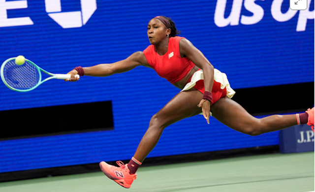 Gauff battles into US Open second round