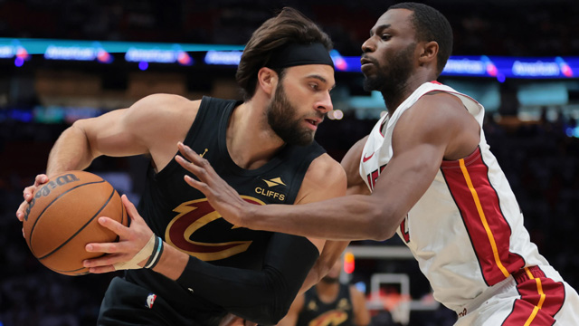 NBA Cavaliers lose forward Strus for three to four months