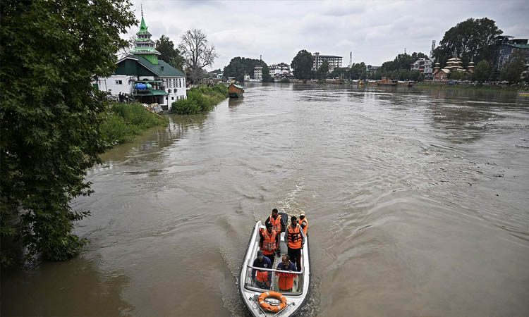 Floods, landslides kill at least 30 in India's Jammu region