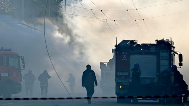 Powerful explosions heard in Kyiv: AFP journalists