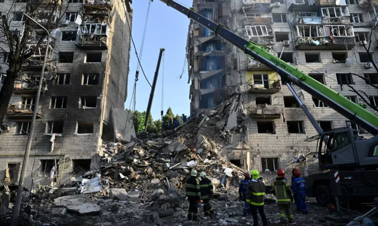 Kyiv strike death toll rises to 14, including 3 children