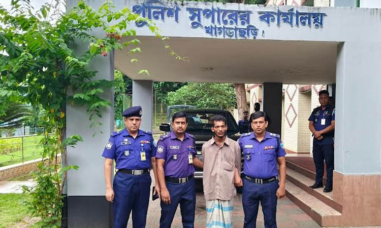 Man held for killing aunt, cousin in Khagrachhari