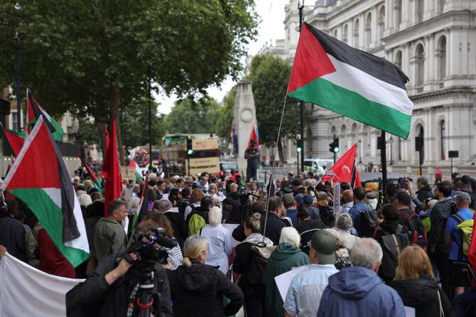 UK govt says Israeli officials not invited to London arms fair