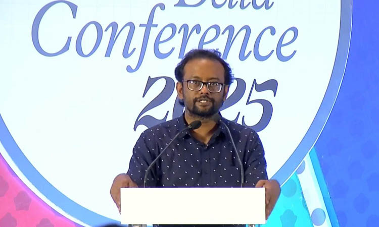 Mass people always change our history: speakers 