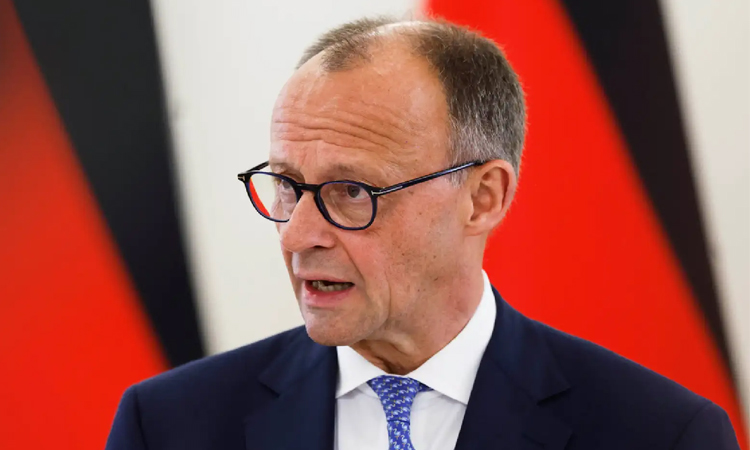 France, Germany up pressure on Putin over Ukraine-Russia talks