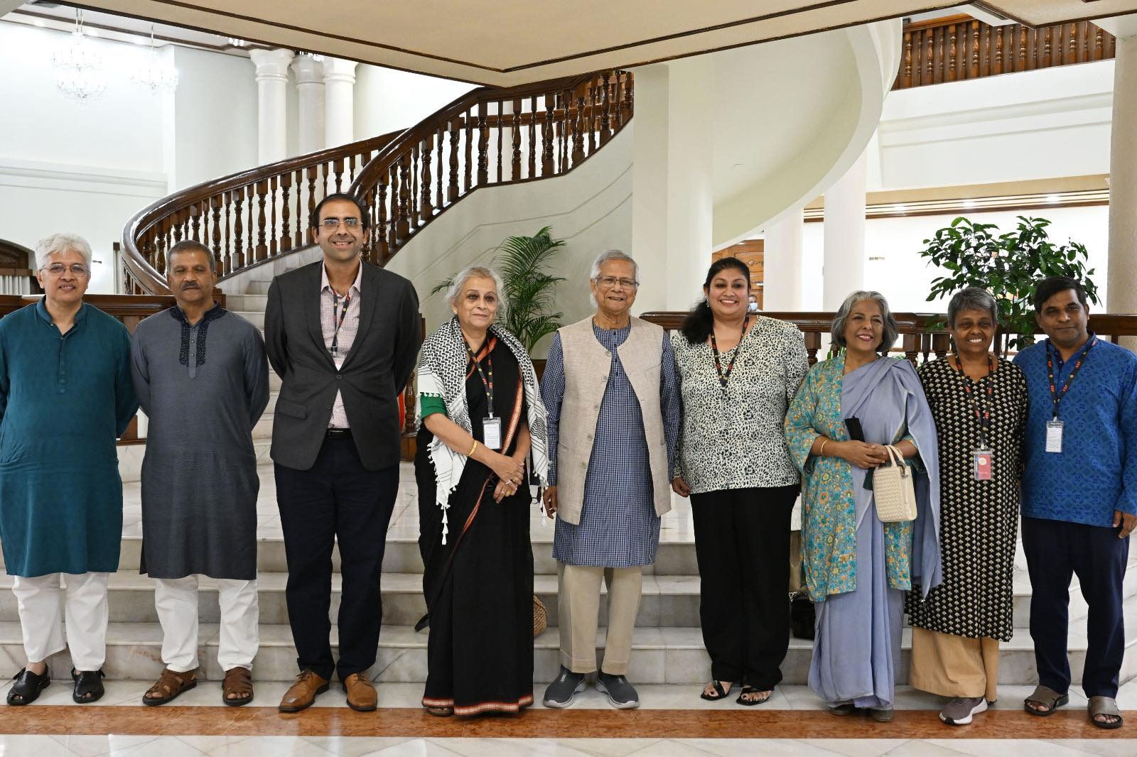 SAHR delegation meets Chief Adviser Prof Yunus
