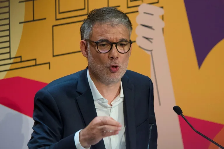 French PM should 'say goodbye': Socialists