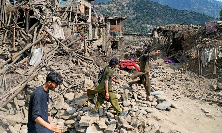 Scramble for survivors after Afghan earthquake kills more than 900